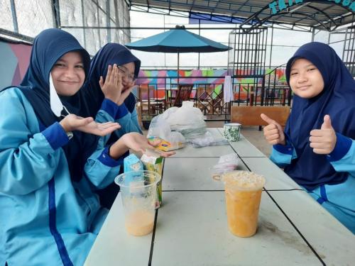 MTS Al Layyinah Pengolahan Buah Prakarya 2